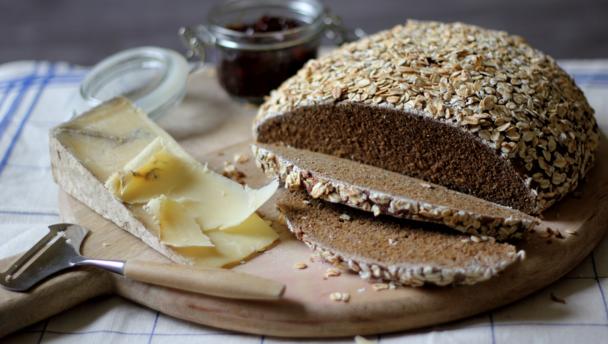 Rye, ale and oat bread