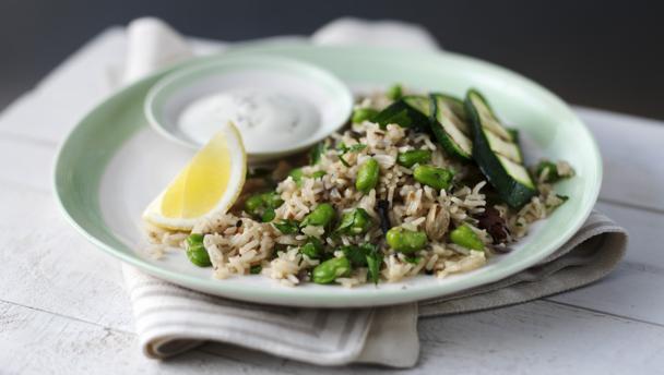 Broad bean and courgette pilaf