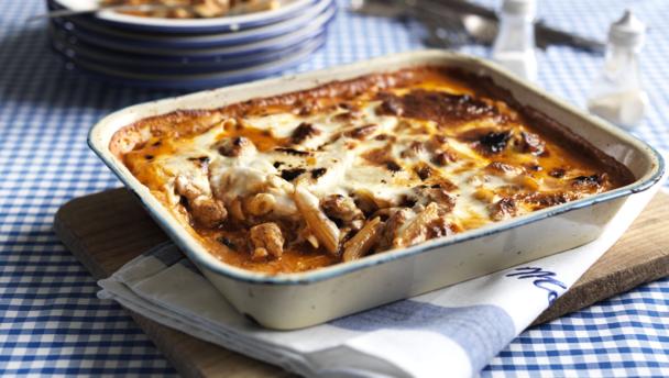 Penne and sausage pasta bake