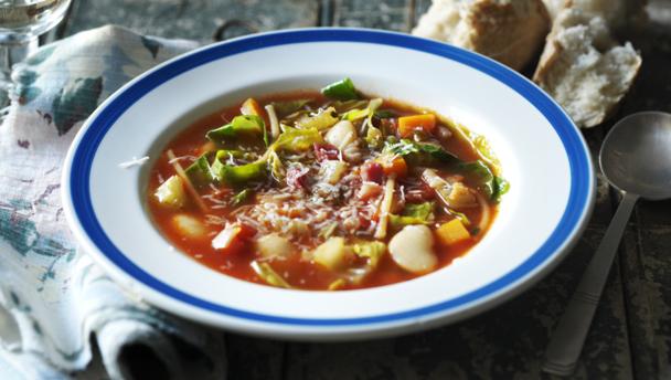 Slow cooker minestrone