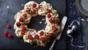 Reduced-sugar Christmas meringue wreath