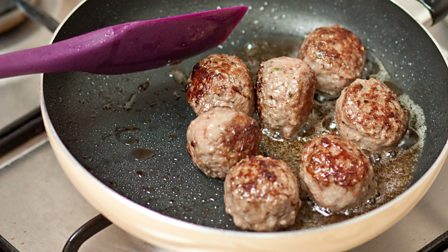 How to make meatballs